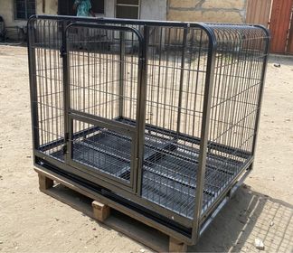 Curved heavy metal cage with tyre 125*95*105cm